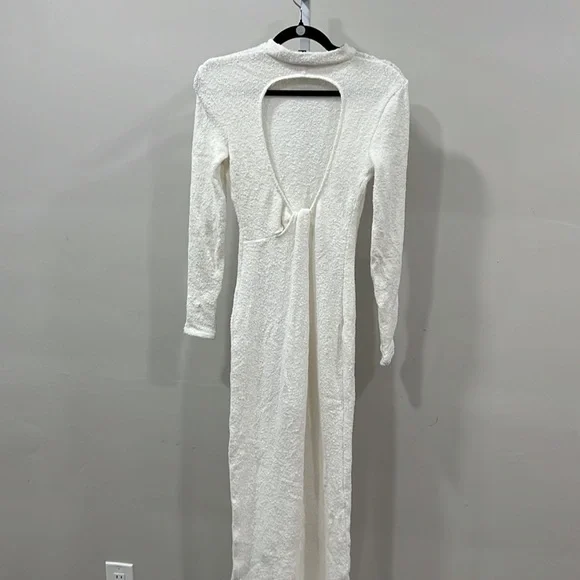 LAMARQUE Lindsay Dress in White - Picture 8 of 12